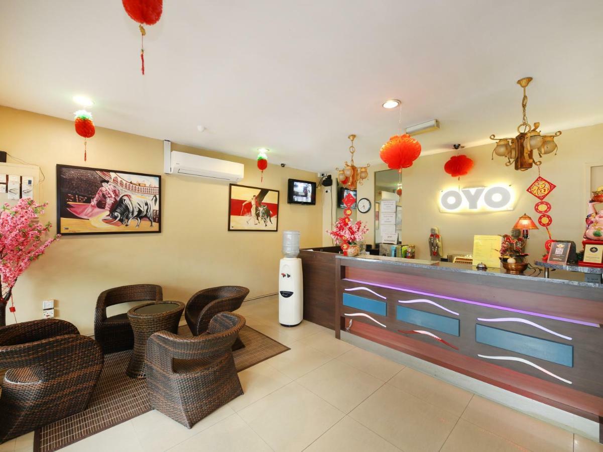 Oyo 434 Marbella Hotel Johor Bahru Buitenkant foto