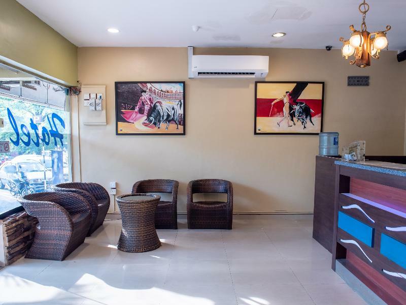 Oyo 434 Marbella Hotel Johor Bahru Buitenkant foto