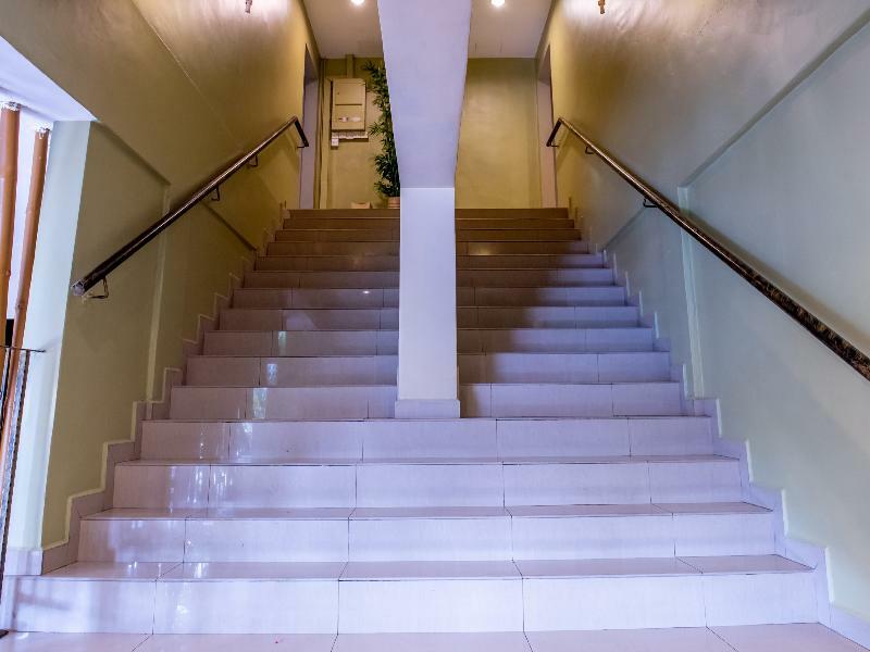 Oyo 434 Marbella Hotel Johor Bahru Buitenkant foto