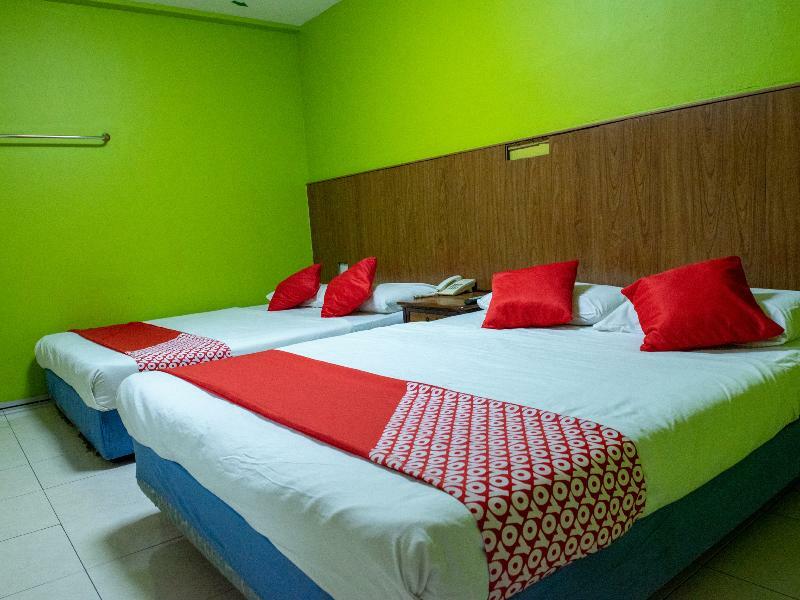 Oyo 434 Marbella Hotel Johor Bahru Buitenkant foto