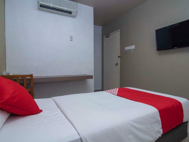 Oyo 434 Marbella Hotel Johor Bahru Buitenkant foto