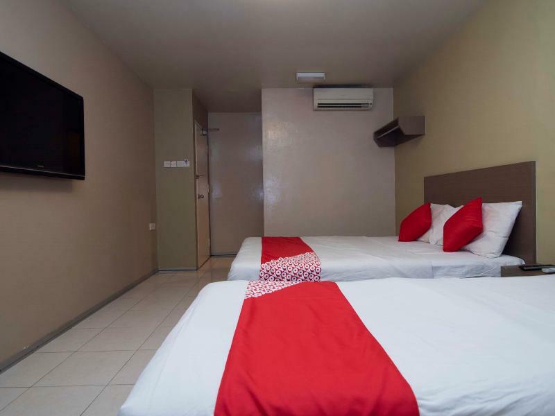 Oyo 434 Marbella Hotel Johor Bahru Buitenkant foto